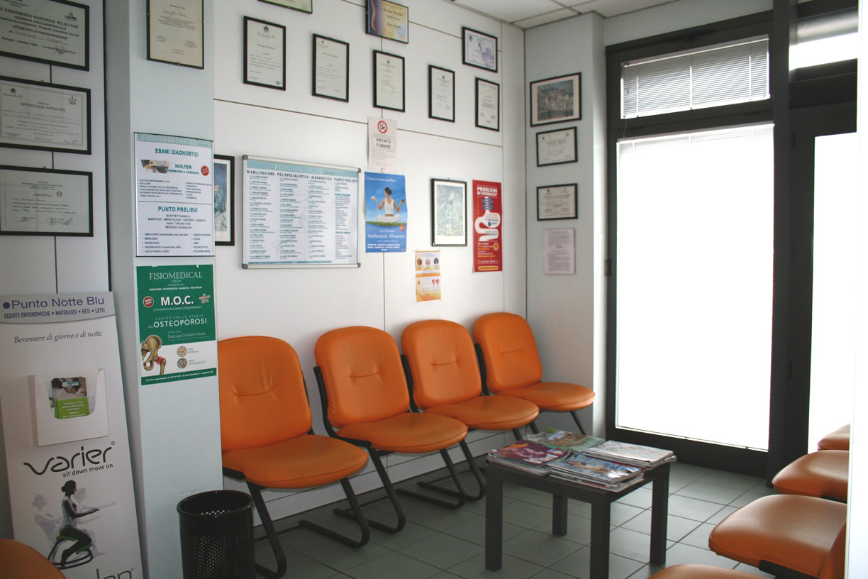 Sala d'attesa centro Fisiomedical Umbertide